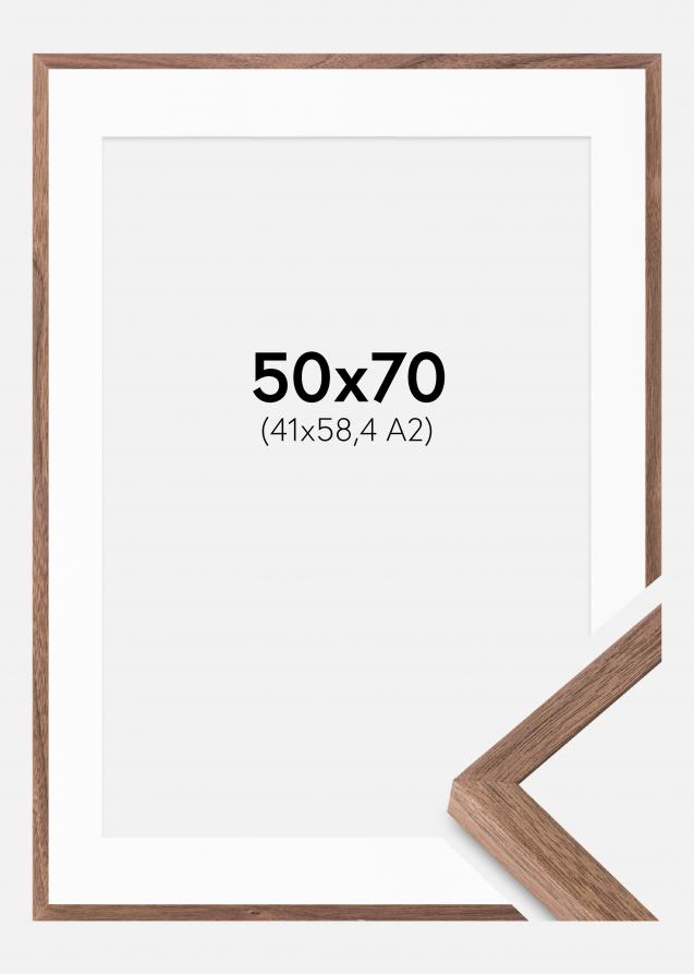Ram med passepartou Rahmen Soul Walnut Veneer 50x70 cm - Passepartout Weiß 42x59,4 cm (A2)
