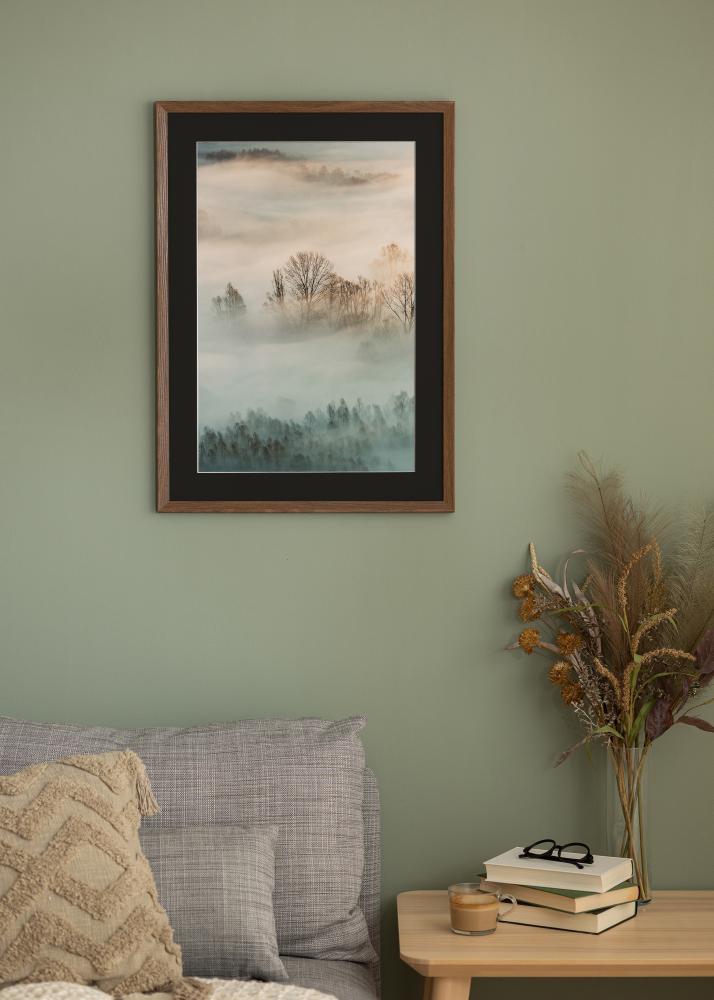 Ram med passepartou Rahmen Fiorito Dunkle Eiche 40x60 cm - Passepartout Schwarz 25x50 cm