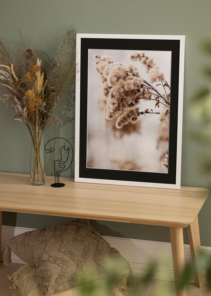 Ram med passepartou Rahmen White Wood 50x100 cm - Passepartout Schwarz 30x80 cm