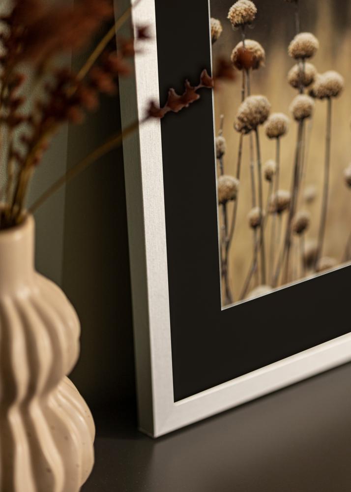 Ram med passepartou Rahmen Selection Silber 70x100 cm - Passepartout Schwarz 62x93 cm