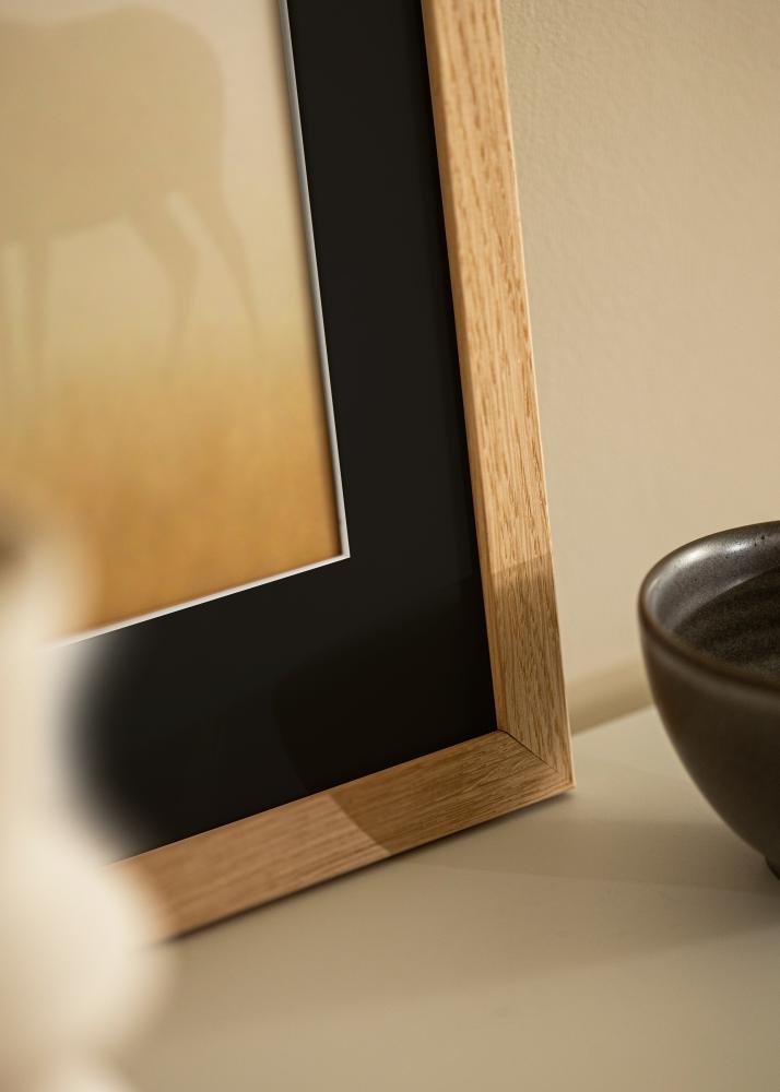 Ram med passepartou Rahmen Trendline Eiche 50x70 cm - Passepartout Schwarz 33x56 cm