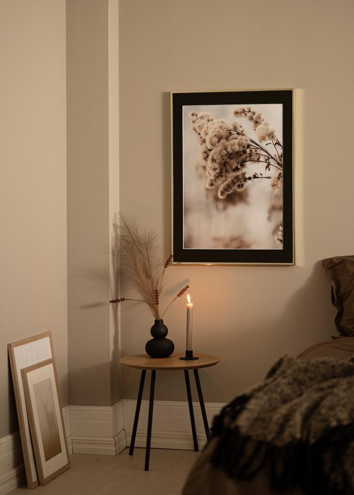 Ram med passepartou Rahmen Aluminium Gold glänzend 70x100 cm - Passepartout Schwarz 59,4x84 cm