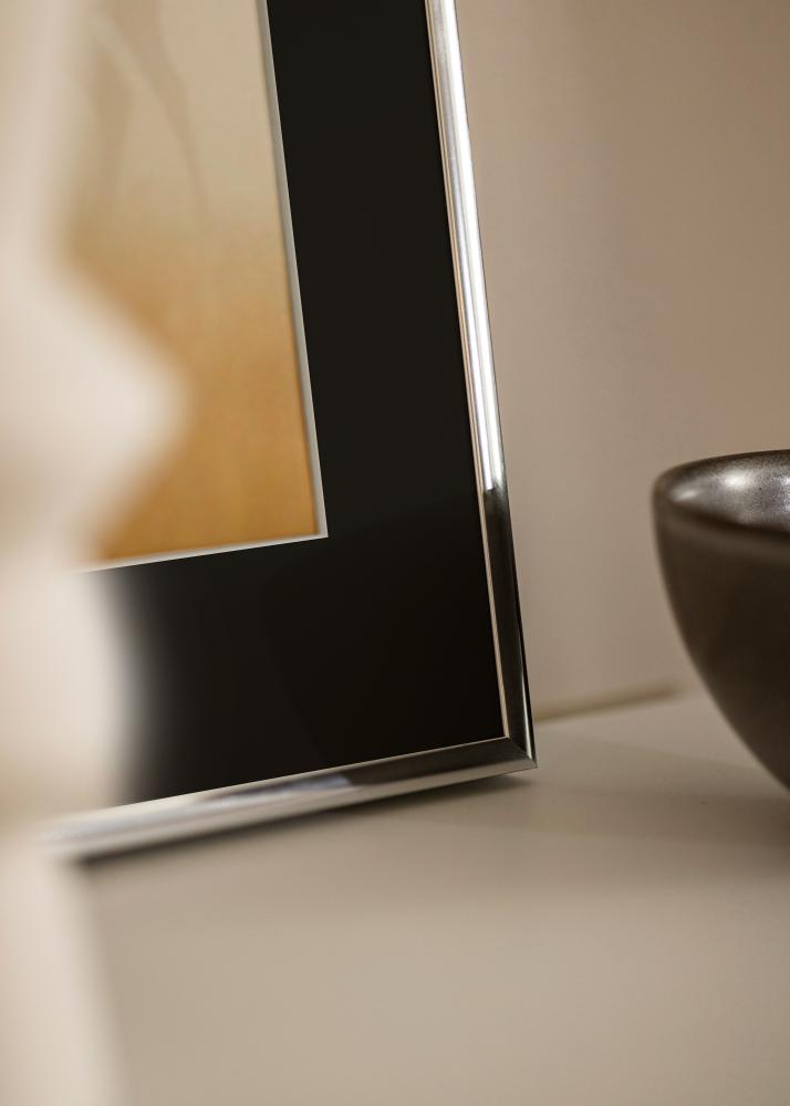 Ram med passepartou Rahmen Aluminium Silber glänzend 40x50 cm - Passepartout Schwarz 27,5x37 cm