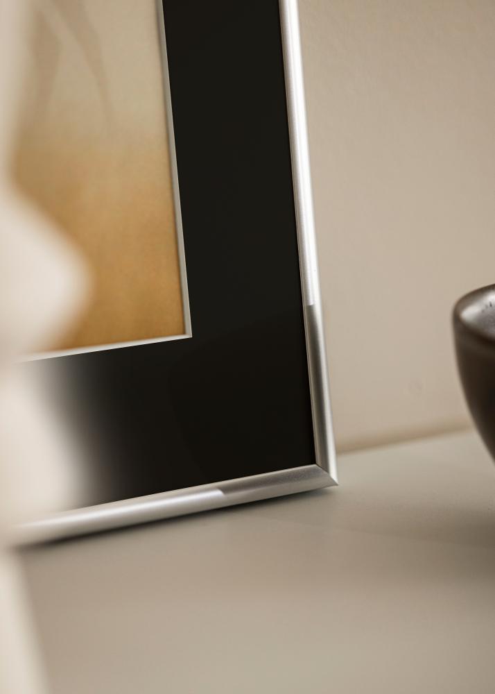 Ram med passepartou Rahmen Victoria Silber 50x70 cm - Passepartout Schwarz 33x56 cm