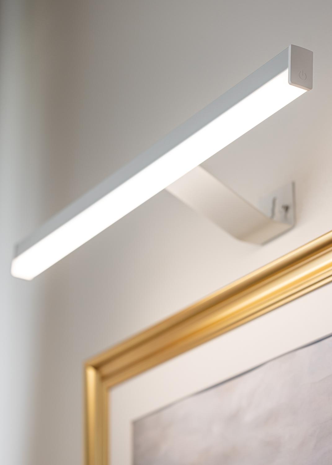 Product Image for KAILA Glow Batteriebetriebene Bilderbeleuchtung 55 cm - Weiß