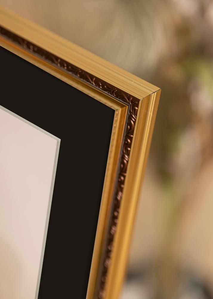 Ram med passepartou Rahmen Abisko Gold 24x30 cm - Passepartout Schwarz 18x24 cm